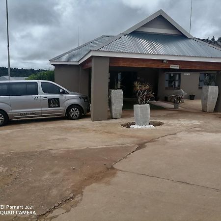 Nongoma Lodge & Inn Cc Bagian luar foto